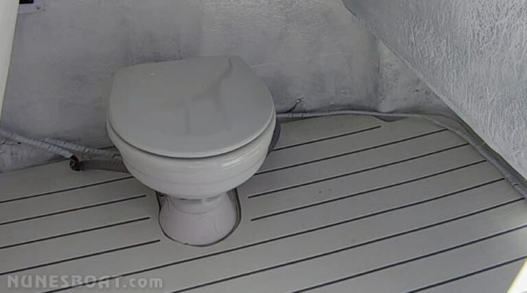 4475catamarafast295_15-1