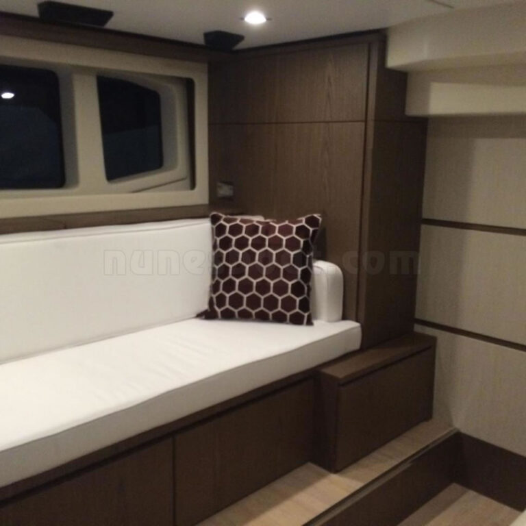 8660intermarine60_39