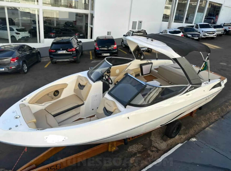 2400ventura250_06