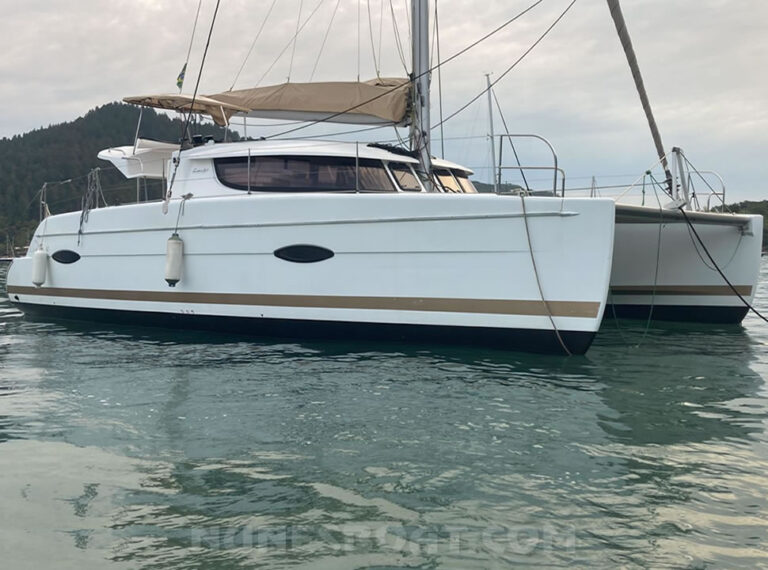 7150catamaralipari41_03