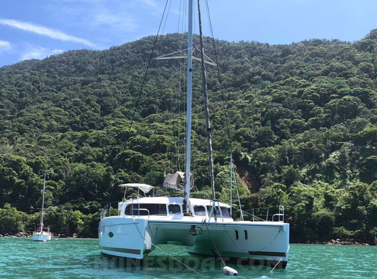 7150catamaralipari41_06