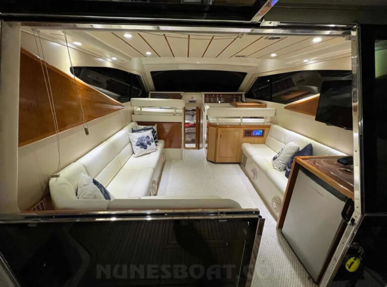 7450ferretti43_09-1