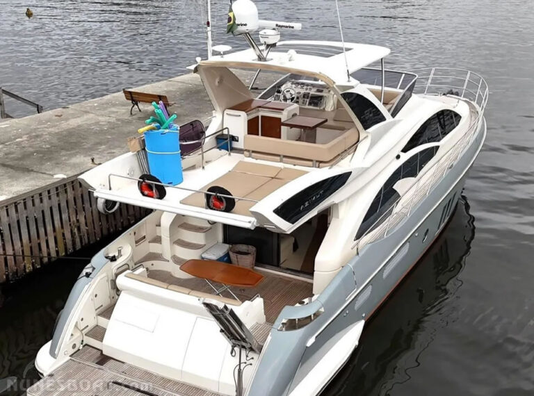 8700azimut60_02