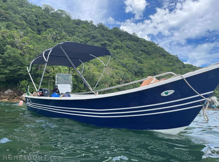 0940aquaboats21_01-1